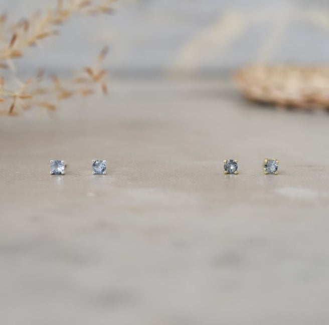 Shimmer Studs- Silver