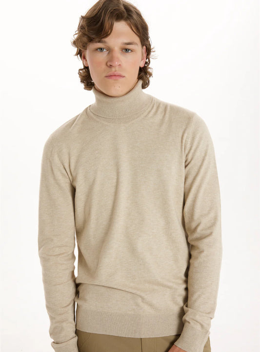 Cashmere Turtleneck