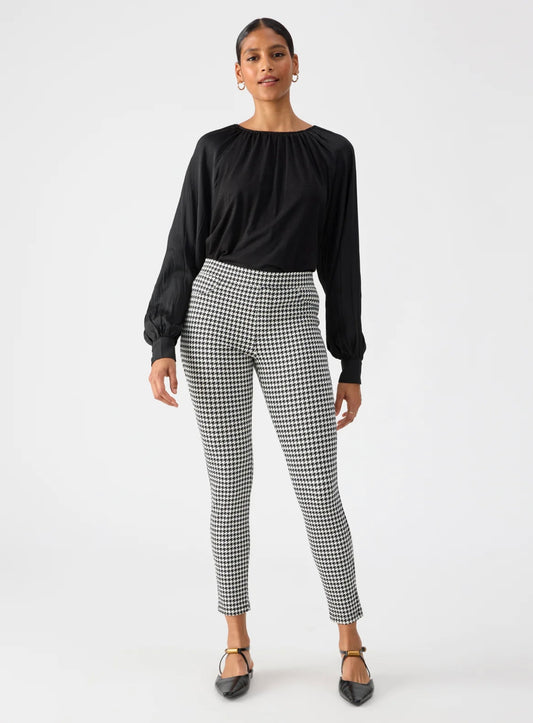 Runway Semi High Rise Legging — Houndstooth