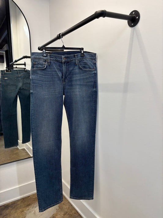 Slimmy — Slim Straight Leg