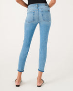 Ankle Skinny with Released Hem