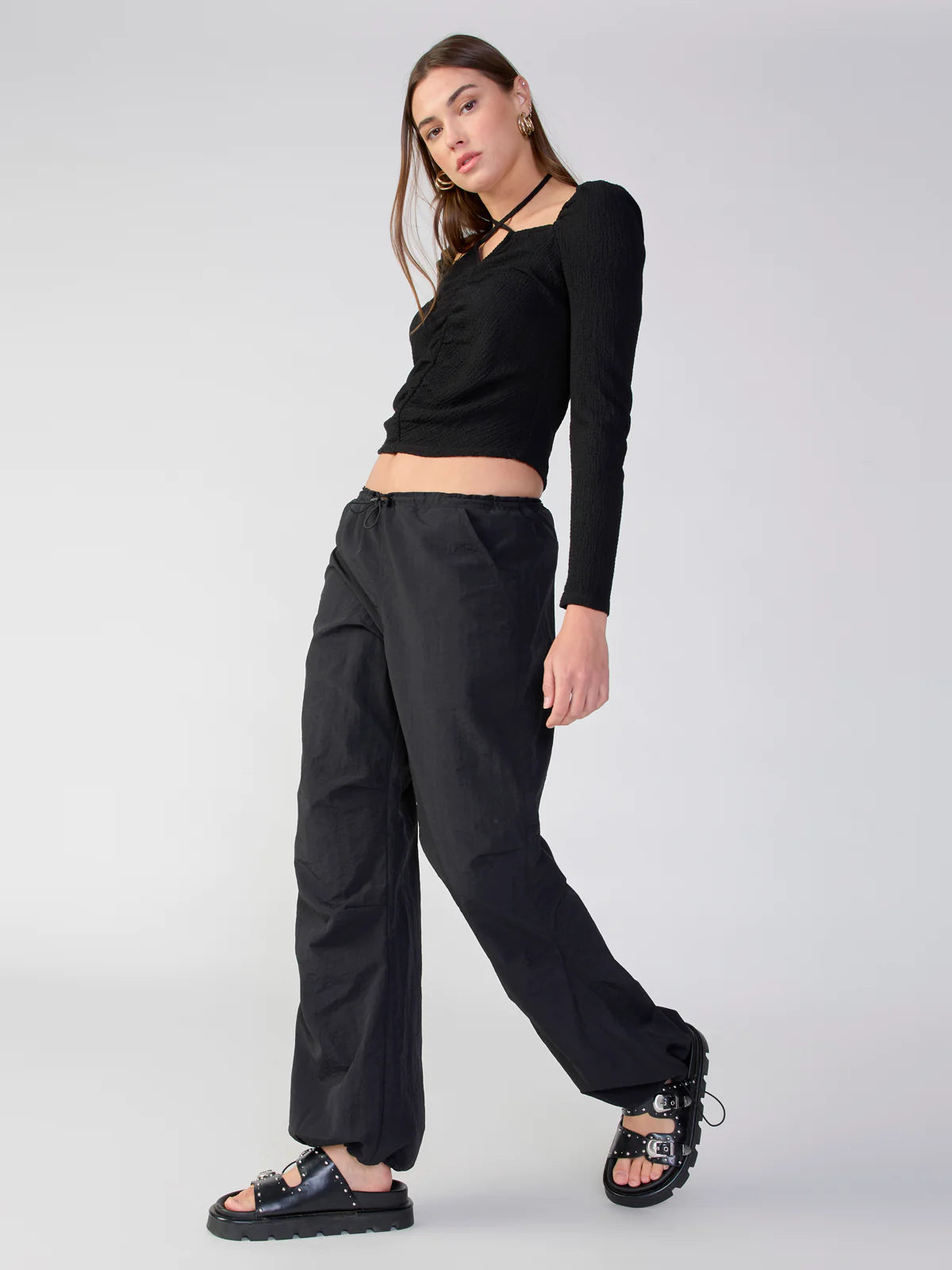 90's Parachute Standard Rise Pant — Black