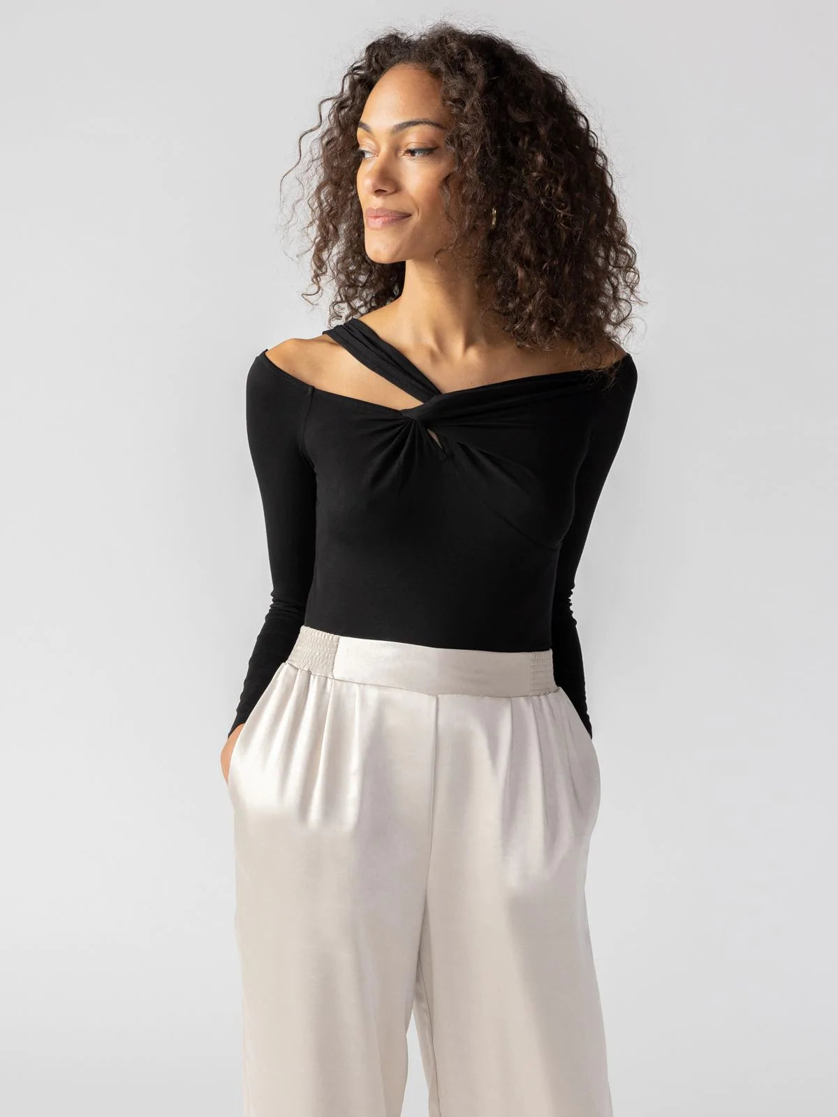 Heart Throb Knit Top — Black